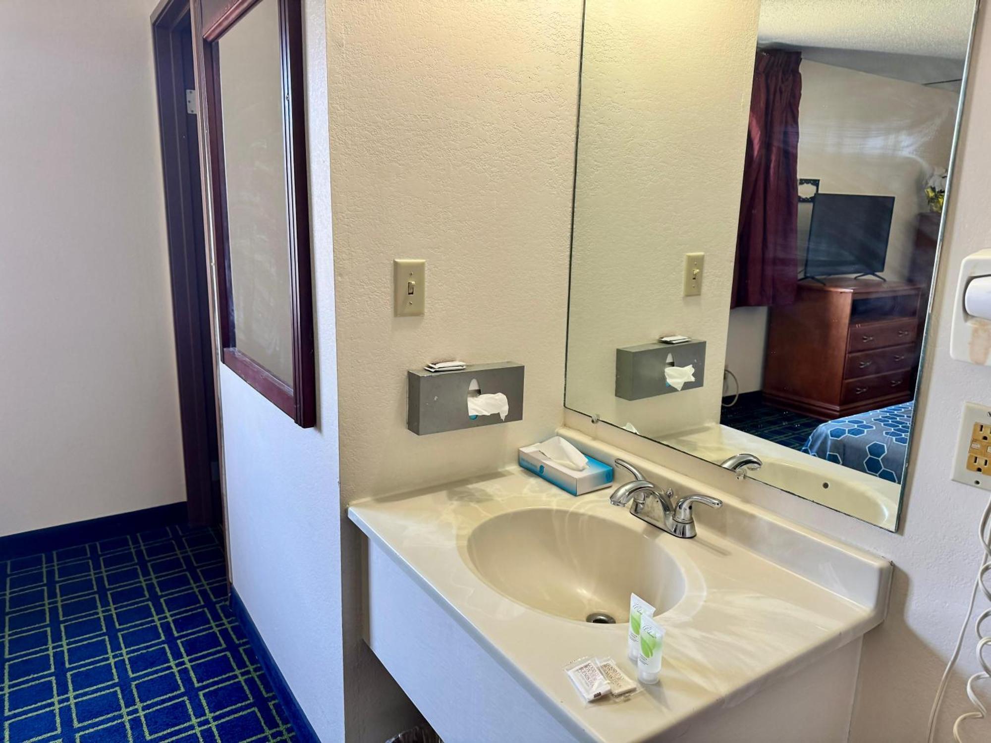 Sunset Inn And Suites Seward Экстерьер фото