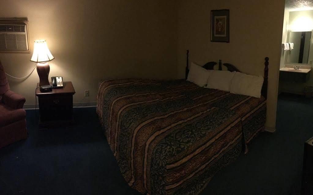Sunset Inn And Suites Seward Экстерьер фото