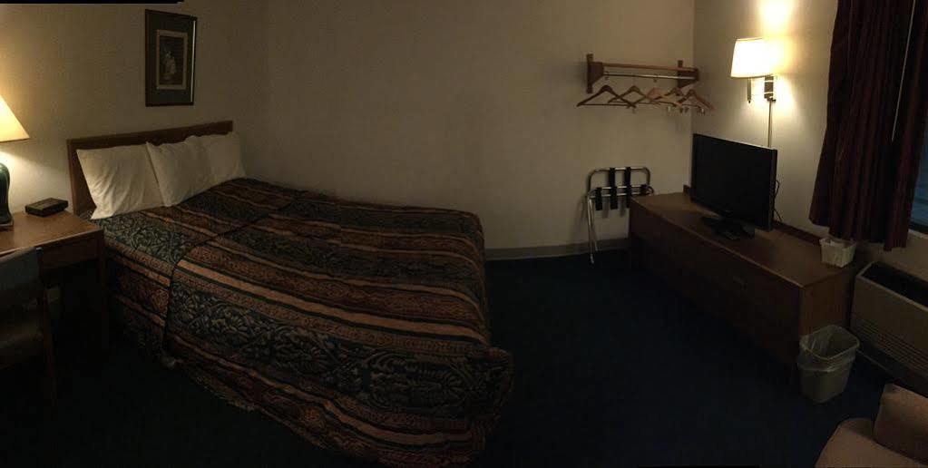 Sunset Inn And Suites Seward Экстерьер фото